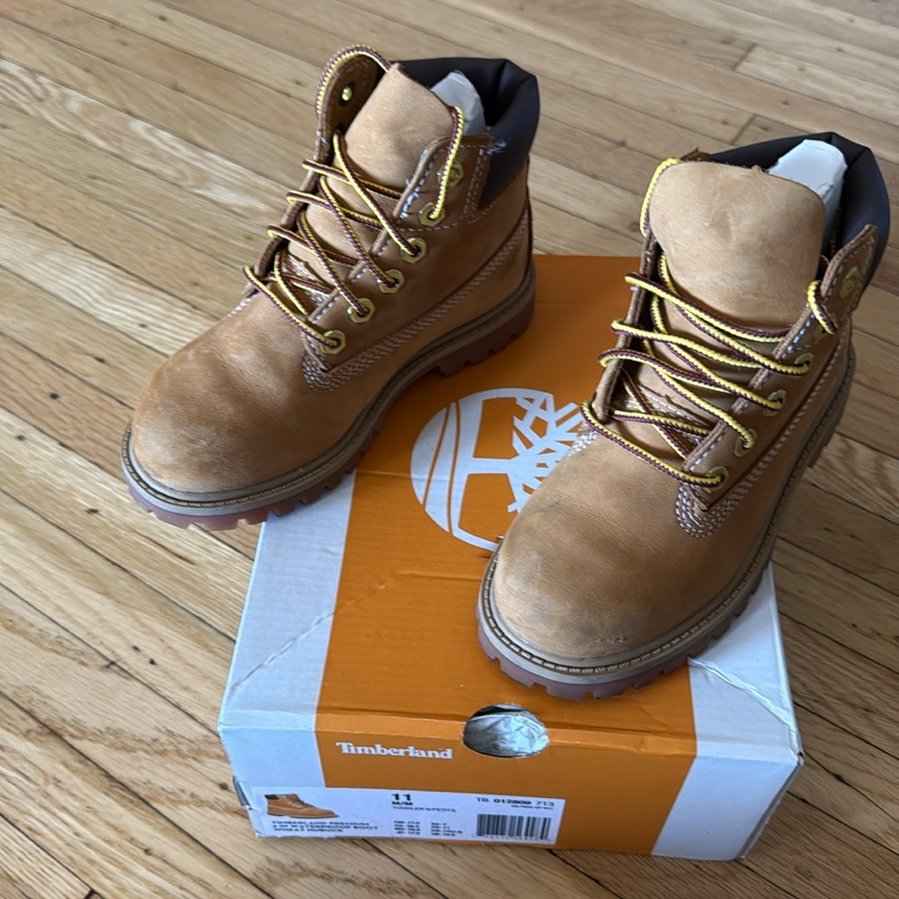 Timberland - Picture 2 of 7
